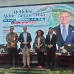 Wakil Ketua MPR RI Eddy Soeparno saat menyampaikan paparan dalam Refleksi Akhir Tahun 2025 bertema solusi paradoks energi dan perubahan iklim di Gedung MPR RI, Jakarta.