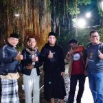 Perkuat Spiritualitas, Tim Paralegal Dragon Law Firm Gelar Ziarah Religi di Pandeglang
