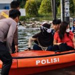 Banjir Duta Bandara Permai, Polres Metro Tangerang Kota Evakuasi Warga dan Dirikan Posko