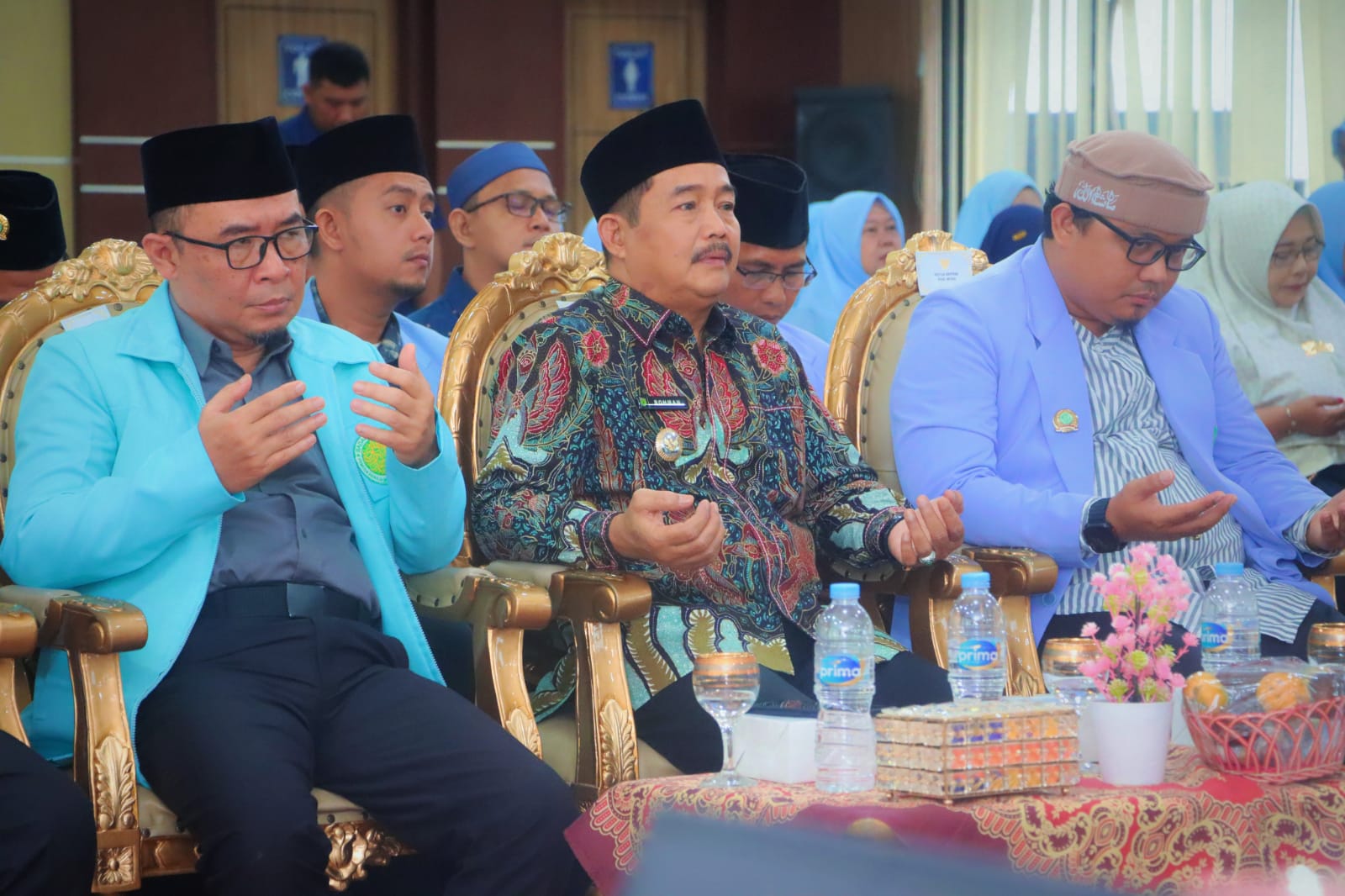 Wakil Bupati Musi Banyuasin Serahkan SK Paripurna DPK BKPRMI di 15 Kecamatan, Tegaskan Komitmen Pembinaan Ustadz dan Ustadzah