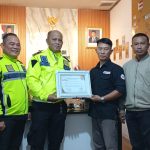 Penghargaan Diberikan atas Respon Cepat dan Komitmen Transparansi Polsek Parung Panjang