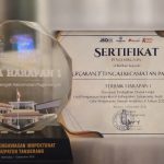 Penghargaan Juara Harapan 1 yang diraih Pemerintah Desa Karang Tengah, Kecamatan Pagedangan, pada ajang Gelar Pengawasan Inspektorat Kabupaten Tangerang Tahun 2025. (Foto: Istimewa/BaraTV.id)