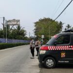 Patroli mobile dan dialogis menyasar kawasan Desa Ketapang untuk mencegah tawuran, kejahatan 3C, dan balap liar.