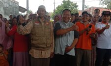 Layanan Pemeriksaan dan Pengobatan Gratis di Kantor DPC PKS Cikuesal Disambut Warga, Sekaligus Menyambut HUT Kabupaten Serang ke-500