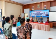 Sekretaris desa, kaur keuangan, kepala desa, dan ketua BPD dibekali pemahaman tentang kewajiban perpajakan serta aspek hukum pengelolaan anggaran desa.